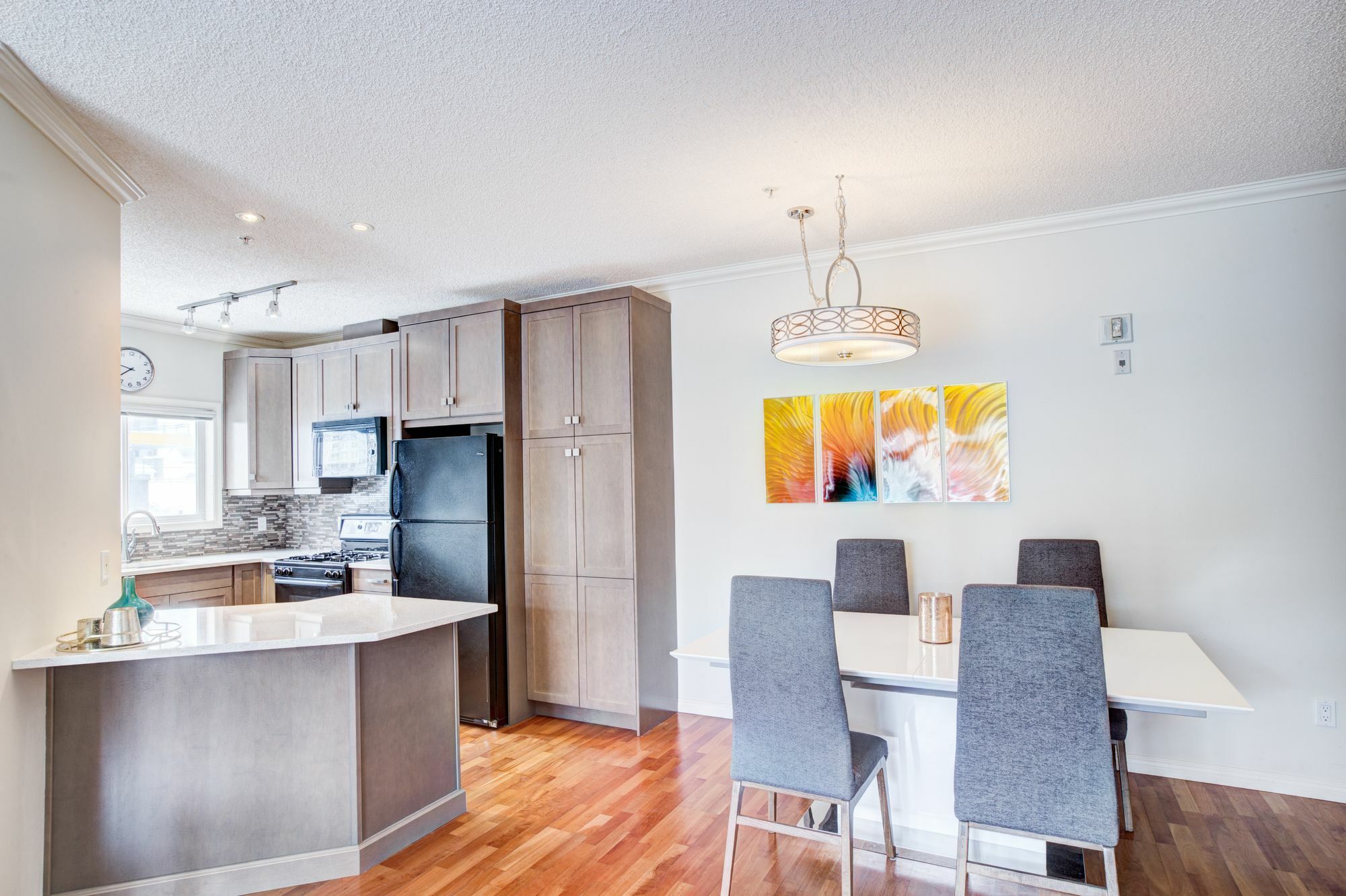 Suite Digs - Genesis YYC Dış mekan fotoğraf