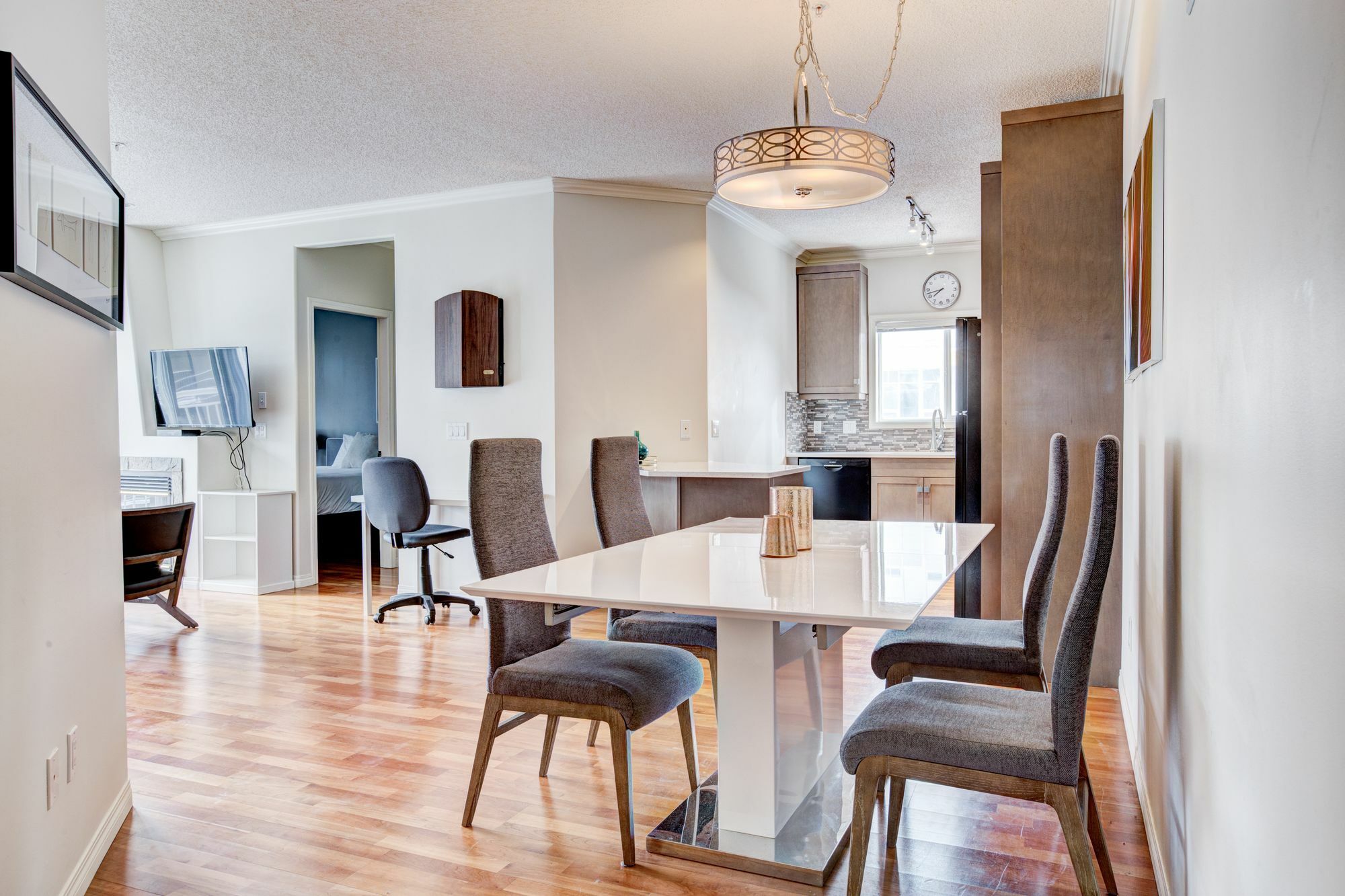 Suite Digs - Genesis YYC Dış mekan fotoğraf